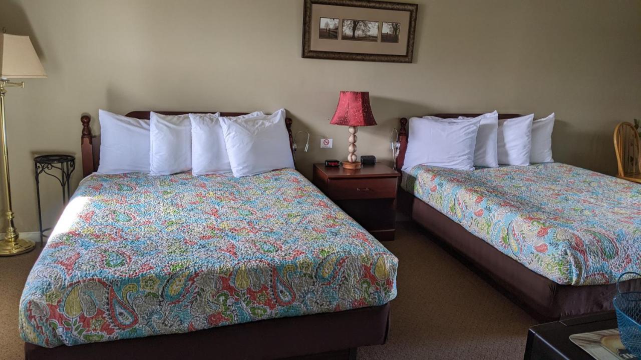 The Meadowlark Inn East Springfield Extérieur photo